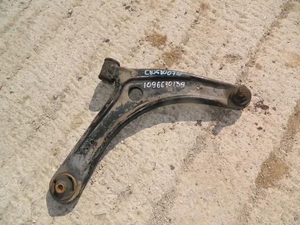 Рычаг подвески MITSUBISHI OUTLANDER CW5W Перед Прав (Контрактный) 1096640139