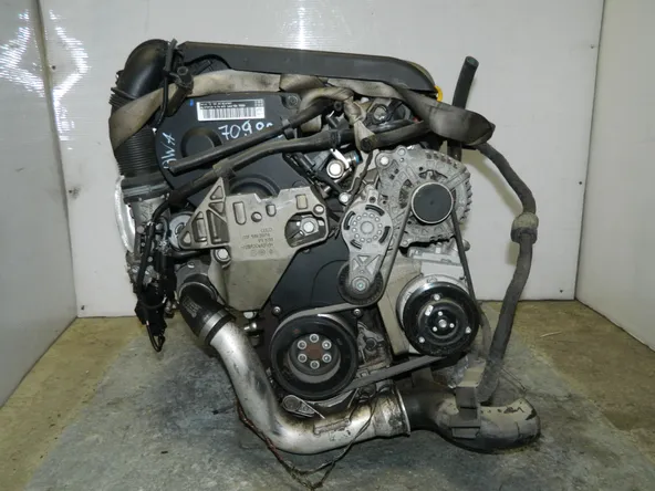 Двигатель VOLKSWAGEN PASSAT B6 BWA (Контрактный) 45990291