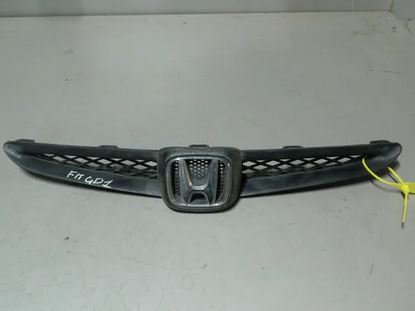 Решетка радиатора HONDA FIT GD1 (Контрактный) 79773009