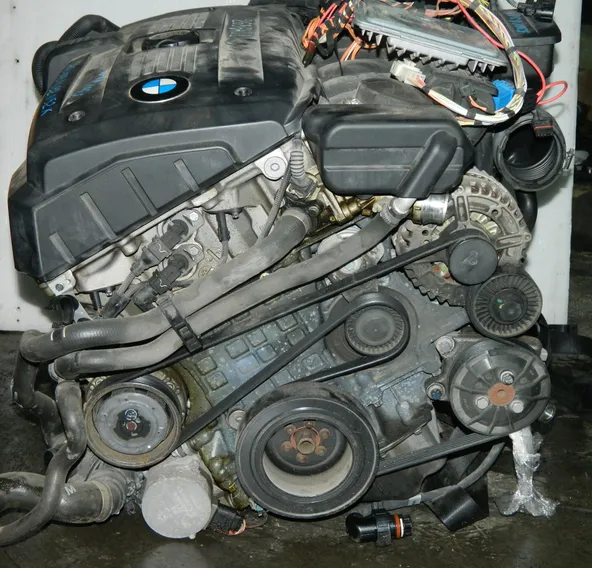 Двигатель BMW 5-SERIES E60 530i N52B30A (Контрактный) 2636401
