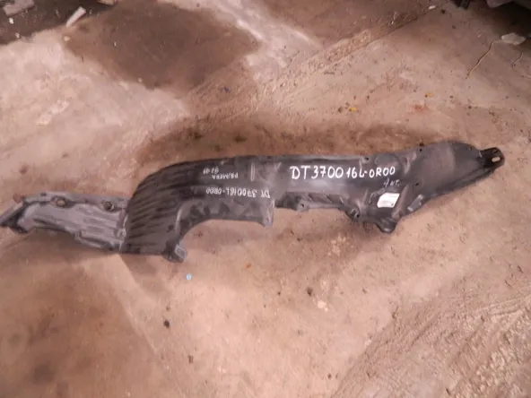 Подкрылок API DT370016L0R00 NISSAN PRIMERA P11 RH 1995 - 2001