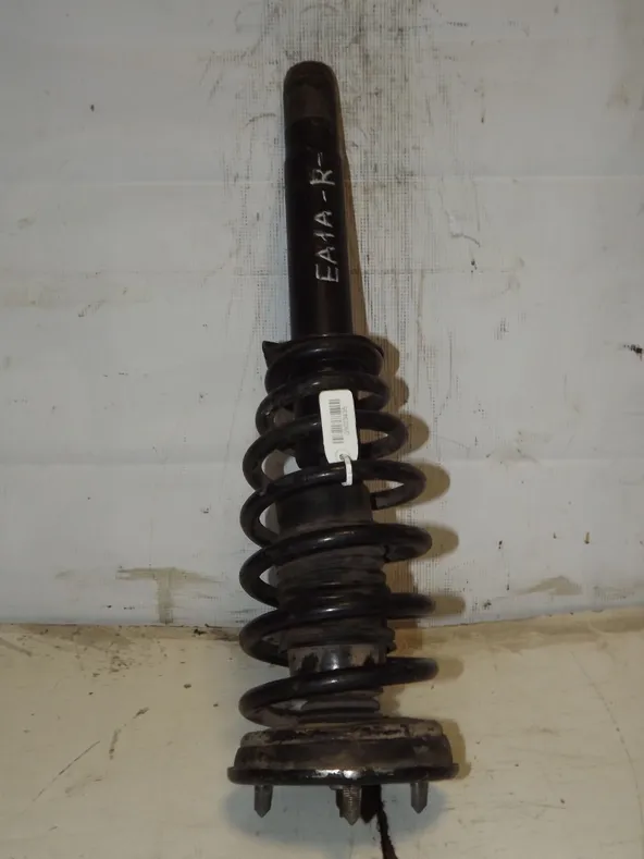 Стойка подвески MITSUBISHI GALANT EA1A Перед (Контрактный) 35023435