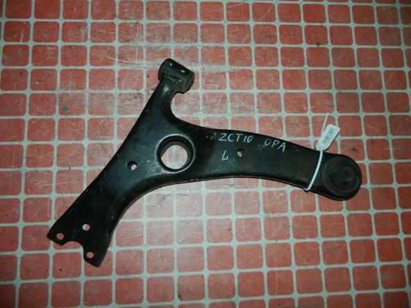 Рычаг подвески TOYOTA OPA ZCT10 Перед Лев (Контрактный) 45992673