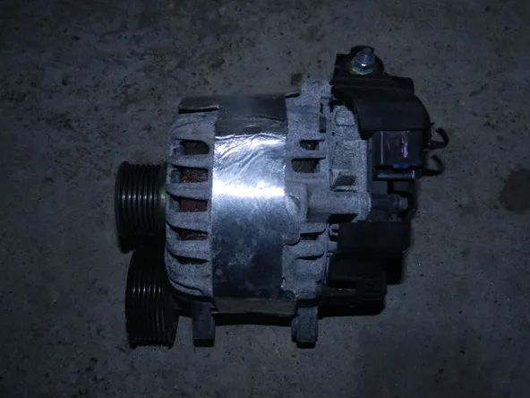 Генератор NISSAN X-TRAIL NT32 MR20DD (Контрактный) 14008823