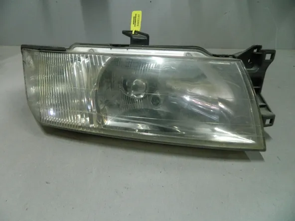 Фара MITSUBISHI CHARIOT N84W Перед Прав  (Контрактный) 64492144