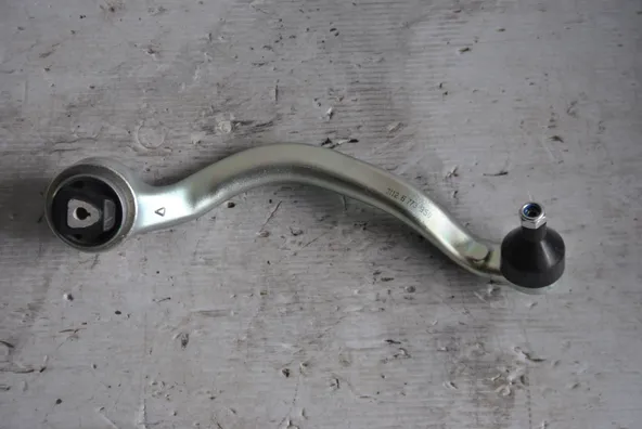 Рычаг GENERAL PARTS 31126773950 BMW X5 E70 2007- 2013, BMW X6 E71/E72 2008- 2014 Перед. Прав. Низ