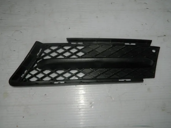 Решетка бампера BMW 3-SERIES E90 Перед Лев (Б/У)