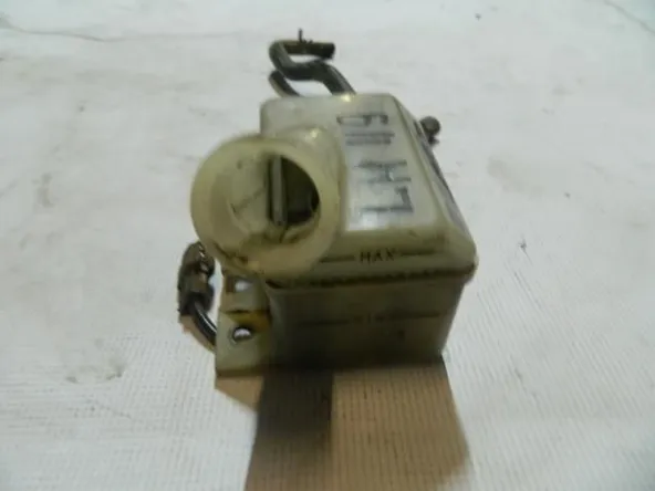 Бачок для тормозной жидкости TOYOTA HIACE LH119 (Контрактный) 4722026210