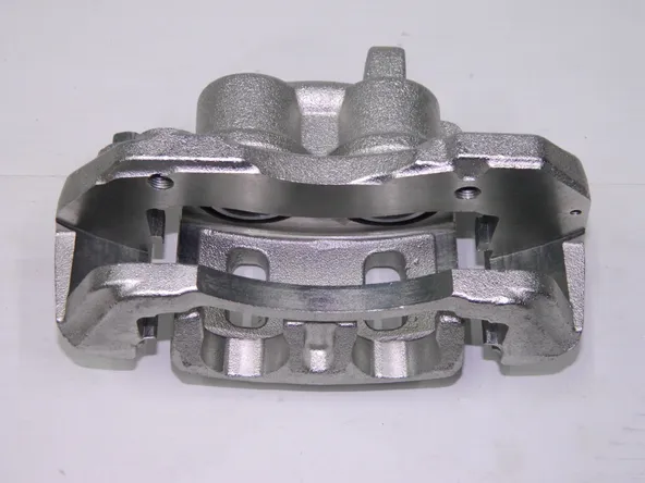 Суппорт тормозной GENERAL PARTS MB858404 MITSUBISHI PAJERO V4# V2# Перед Лев