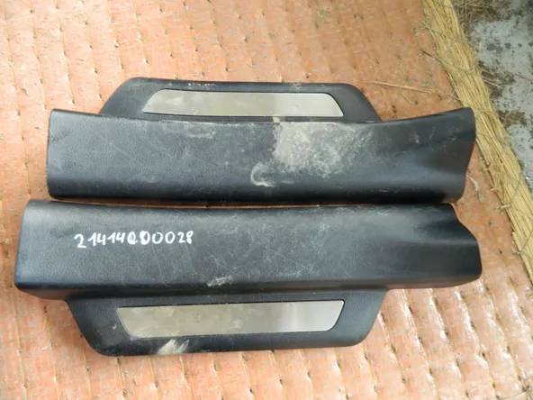 Накладка на порог внутренняя LEXUS RX350 GGL10 Зад Пара (Контрактный) 21414000028