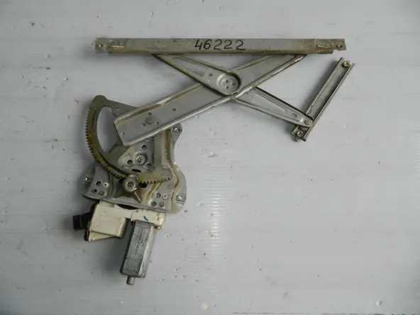 Стеклоподъемник TOYOTA COROLLA NZE120 Перед Прав (Б/У)