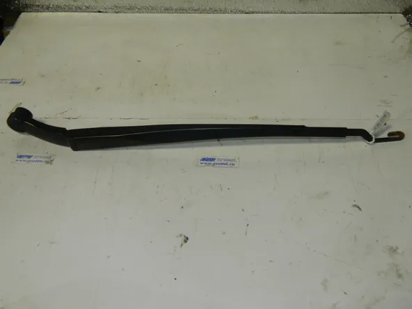 Поводок стеклоочистителя HYUNDAI EQUUS VI 6GDA 2013-2015 Перед Прав (Б/У) 35017837