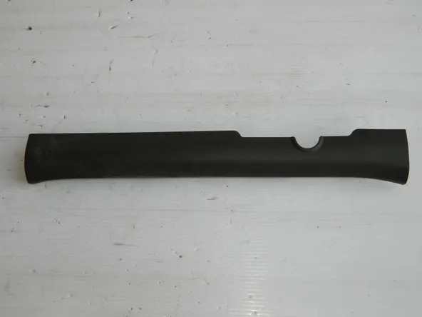 Накладка на порог HYUNDAI SOLARIS HCR Перед Лев (Б/У)