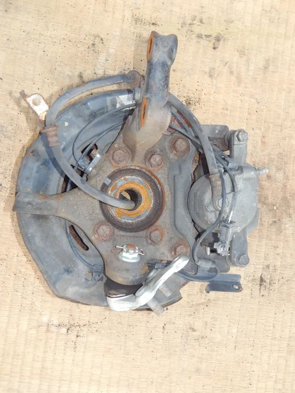 Ступица TOYOTA RAV4 ACA31 Перед Лев (Контрактный) 29011801