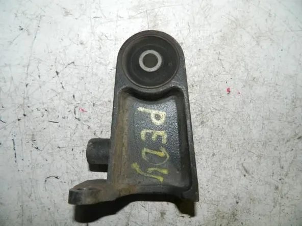 Подушка редуктора MITSUBISHI LEGNUM EC1W 4G93 (Контрактный)