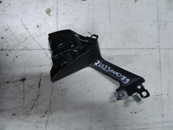 Кронштейн ручки двери NISSAN X-TRAIL NT32 Перед Лев (Контрактный) 2292300079