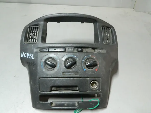 Блок управления климат-контролем TOYOTA PROBOX NCP50 (Контрактный) 81540569