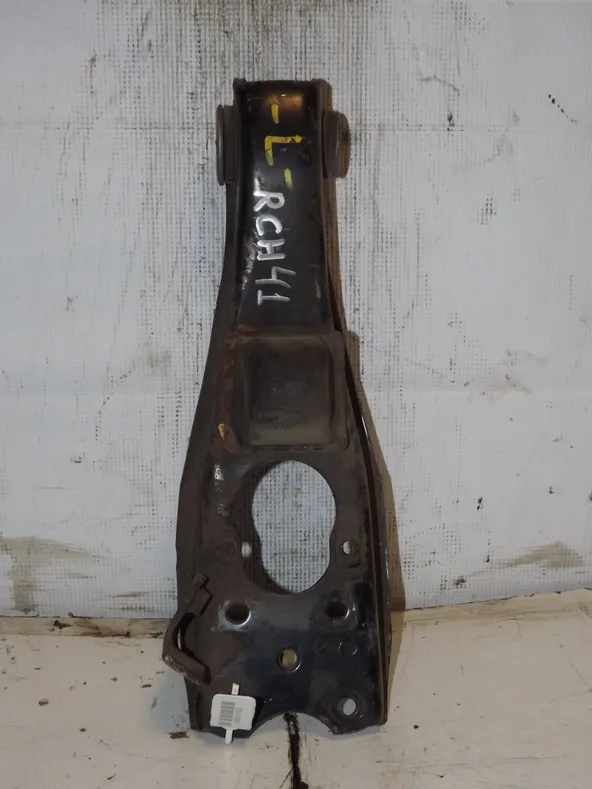 Рычаг TOYOTA LITE ACE CR40 Перед Лев Низ (Контрактный) 35023122