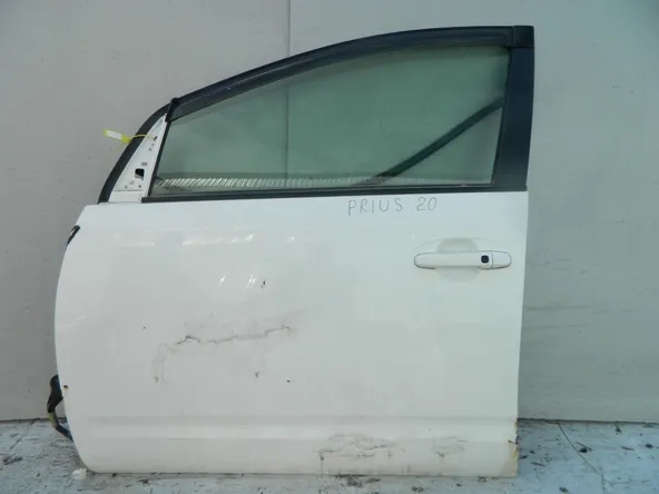 Дверь TOYOTA PRIUS NHW20 Перед Лев (Контрактный) 40951280 6700247040