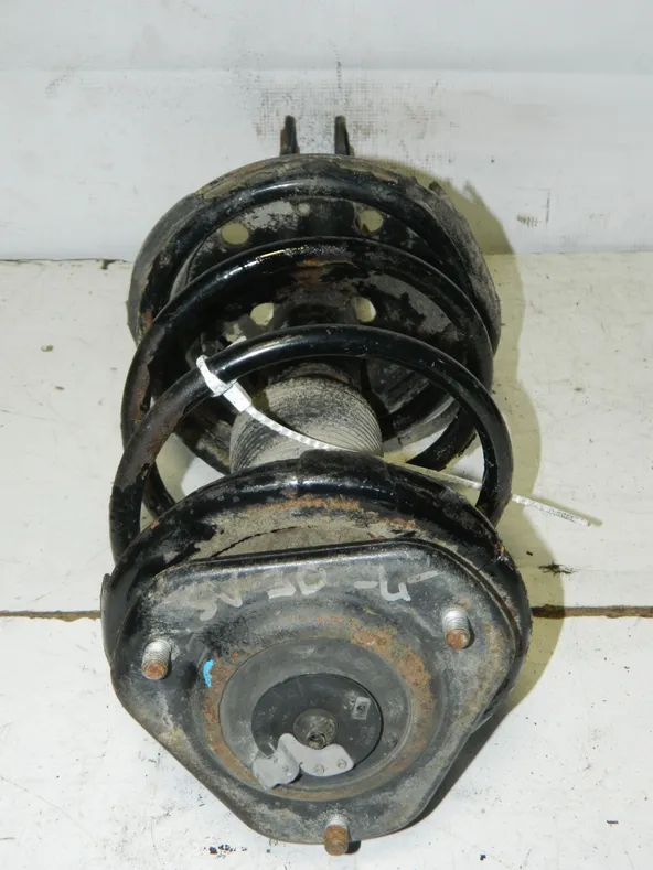 Стойка подвески TOYOTA CAMRY SV30 Перед Лев (Контрактный) 45989038