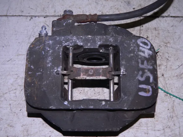 Суппорт LEXUS LS460 USF40 Зад Прав (Контрактный) 81540173