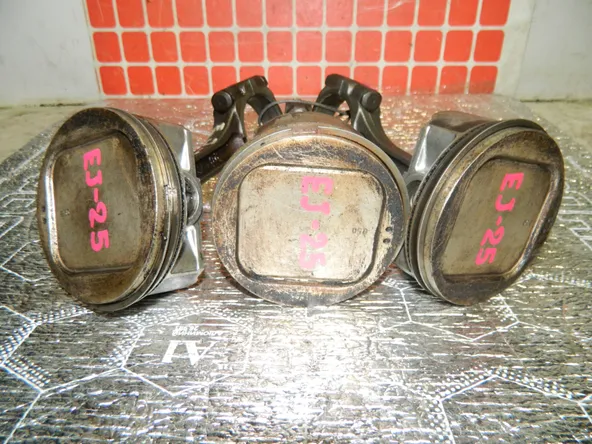 Поршень c шатуном SUBARU EJ25 (Кoнтрактный)13071252