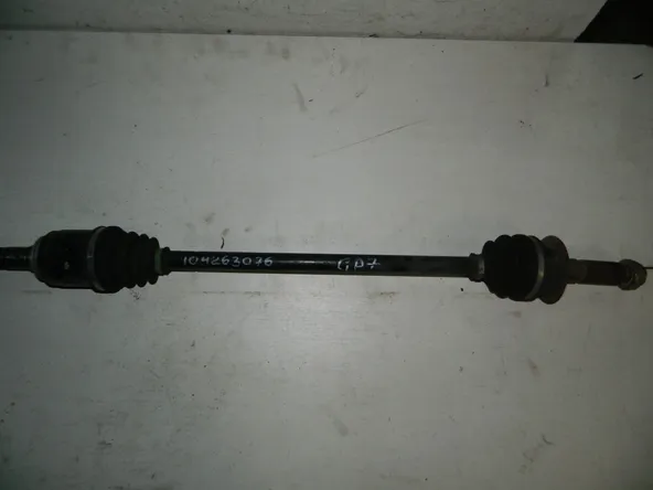 Привод SUBARU XV GP7 Зад (Контрактный) 104263076