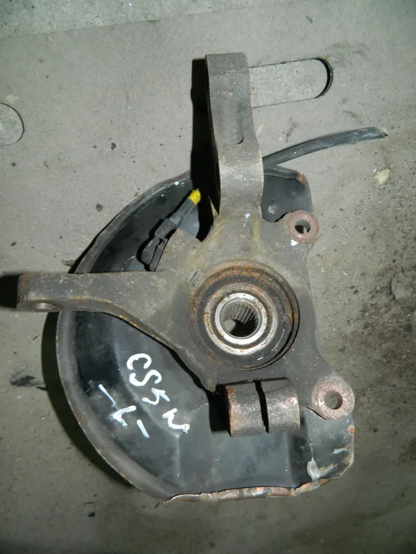 Ступица MITSUBISHI LANCER CS5W Перед Лев (Контрактный) 79591145