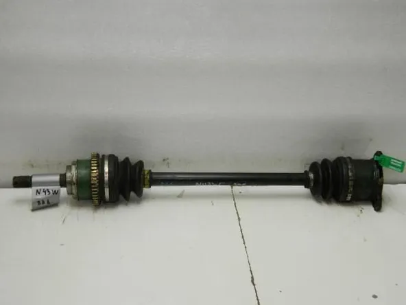 Привод MITSUBISHI CHARIOT GRANDIS N43W 4G63 Зад Лев (Контрактный) D9996254