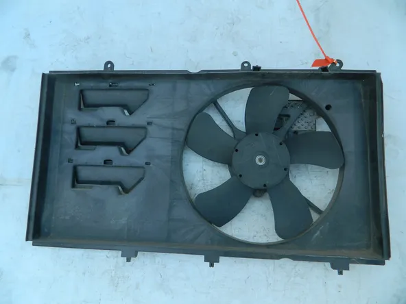 Диффузор радиатора MITSUBISHI LANCER CS2A (Контрактный) 72355101