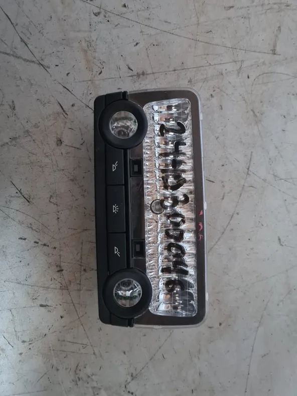 Плафон салонный BMW 5-SERIES F10 (Контрактный) 2449300046