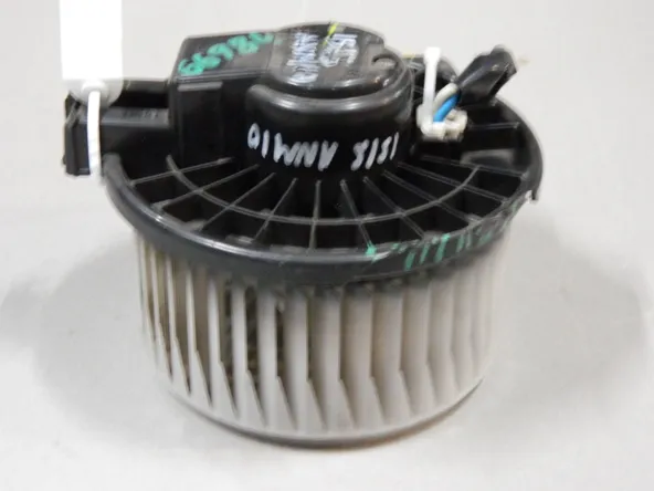 Мотор печки TOYOTA ISIS ANM10 (Контрактный) 68000194