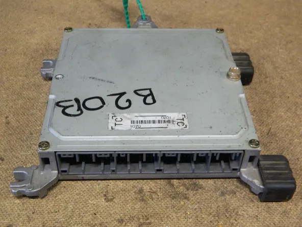 Блок управления ДВС HONDA CR-V B20B (Контрактный) 79590401 37820P3F901