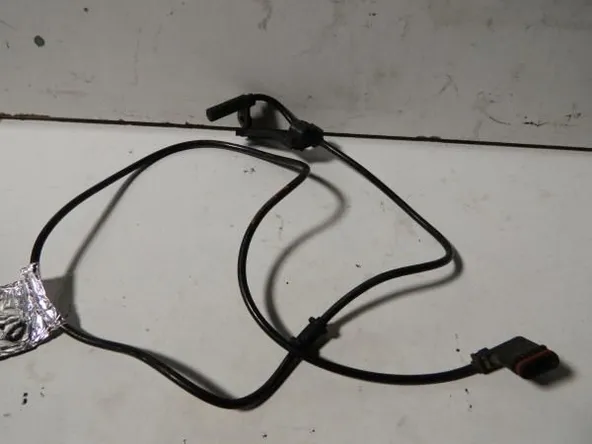 Датчик ABS MERCEDES C180 CL203 Зад Лев (Контрактный)