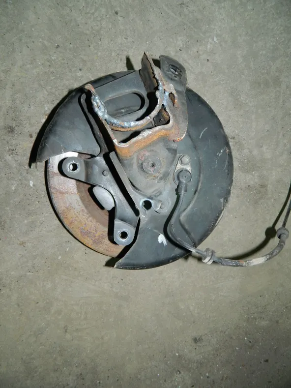 Ступица NISSAN PRIMERA P12 Зад Прав (Контрактный) 79586609