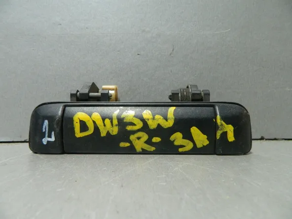 Ручка двери наружная MAZDA DEMIO DW3W Перед Прав (Контрактный) 81539923