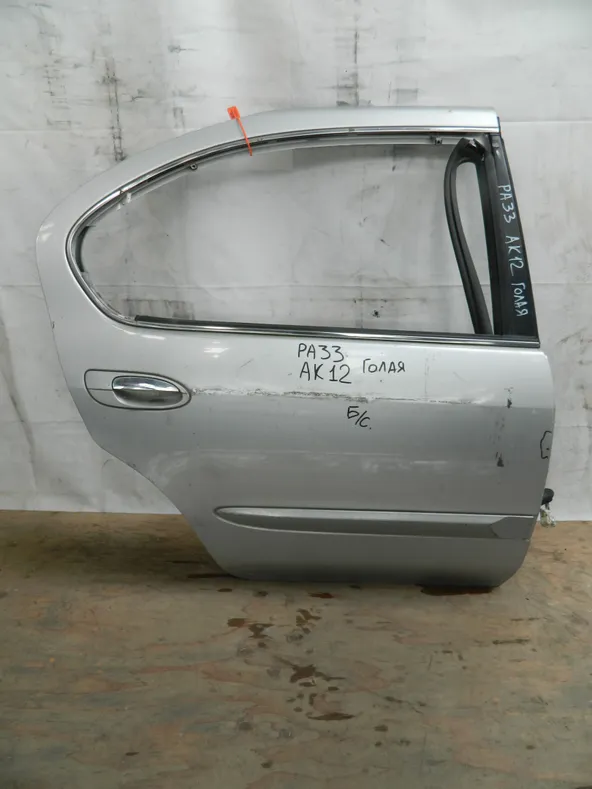 Дверь NISSAN MAXIMA A33 Зад Прав (Контрактный) 72355636