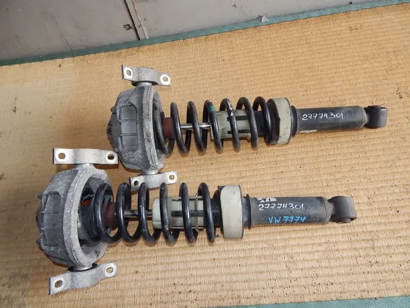 Стойка подвески VOLKSWAGEN TOUAREG 7L7 Зад (ПАРА) (Контрактный) 27774301