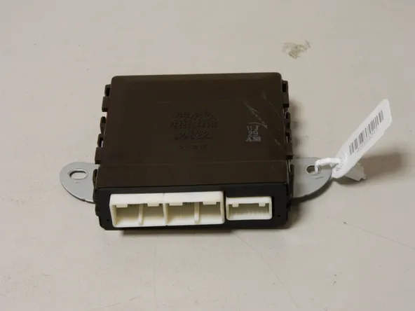 Блок управления дверьми LEXUS GS350 GRS190 (Контрактный)