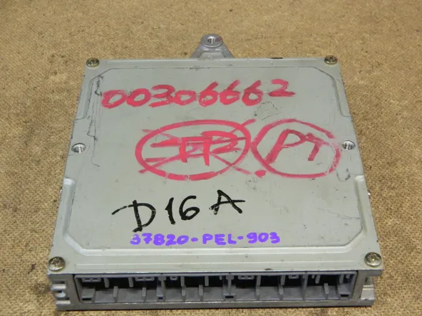 Блок управления ДВС HONDA HR-V D16A (Контрактный) 79590481 37820PEL903
