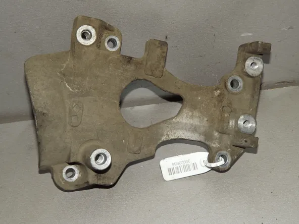 Кронштейн кондиционера HONDA R20A (Контрактный) 35023656