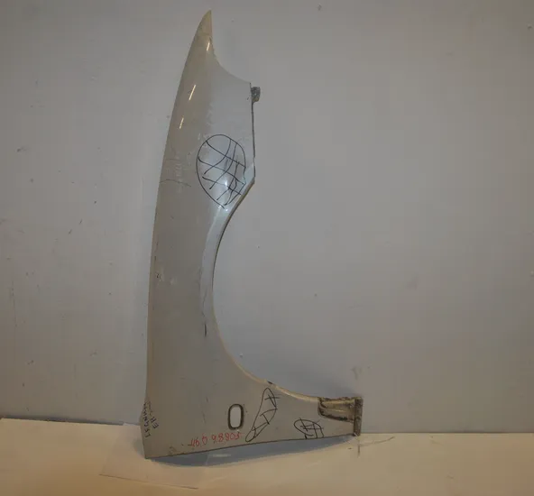 Крыло MITSUBISHI LEGNUM EA1W Перед Прав (Контрактный) 46098905