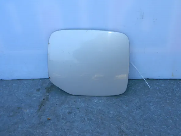 Лючок бензобака TOYOTA LAND CRUISER PRADO J90 (Б/У)