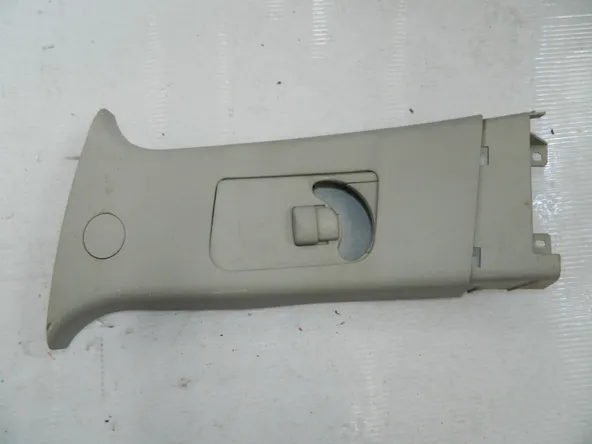 Обшивка стойки MITSUBISHI OUTLANDER XL CW Лев Верх (Контрактный) 7211A137