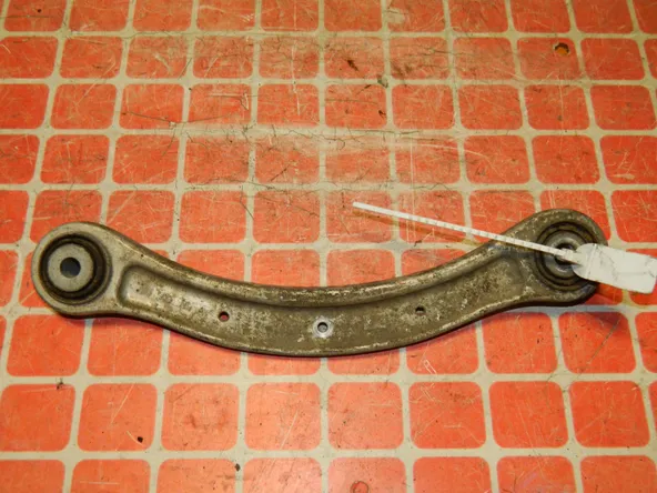 Рычаг подвески AUDI Q7 4L BAR Зад (Б/У) 45980854 7L0505375A