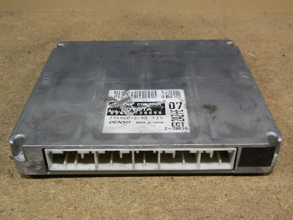 Блок управления ДВС TOYOTA ESTIMA 2AZFE (Контрактный) 10126 8966628090
