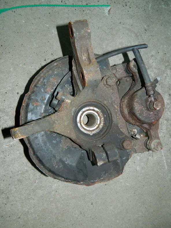 Ступица MITSUBISHI DINGO CQ2A Перед Лев (Контрактный) 79591164