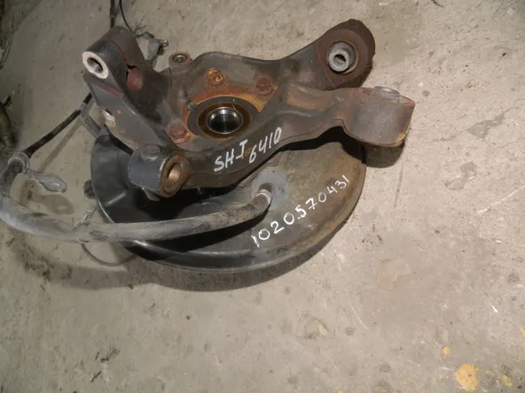 Ступица SUBARU FORESTER SHJ Зад Прав (Контрактный) 102057431