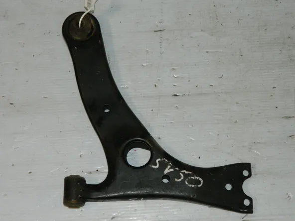 Рычаг подвески TOYOTA VISTA SV50 Перед Лев (Контрактный) 45992780