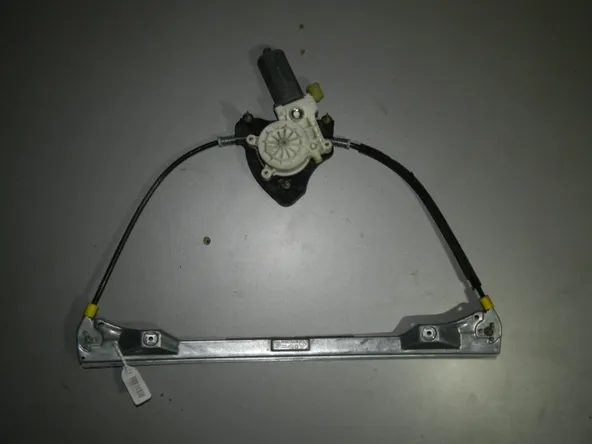 Стеклоподъемник  Renault Clio II Перед. Лев (Б/У)